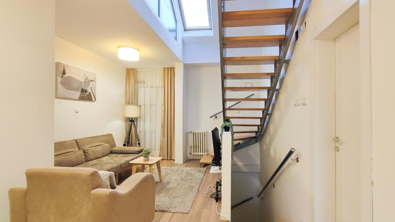 Filinhome Papa Suite 2 Novi Sad Exterior photo