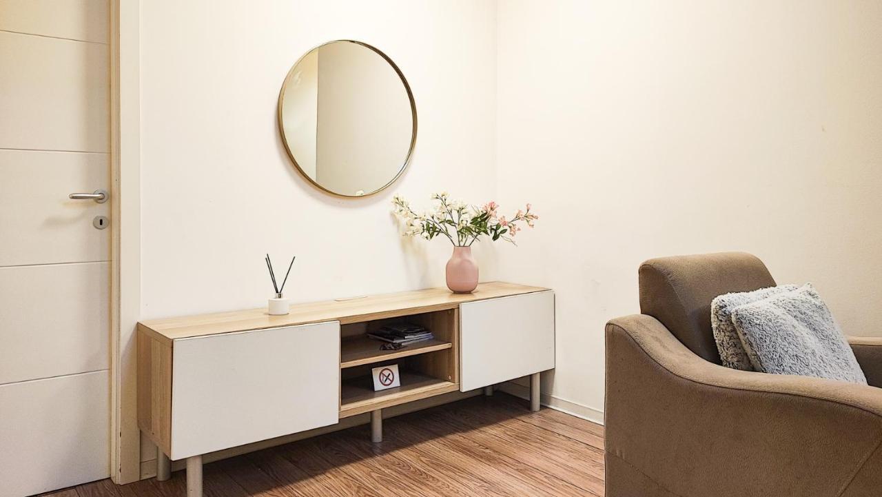 Filinhome Papa Suite 2 Novi Sad Exterior photo